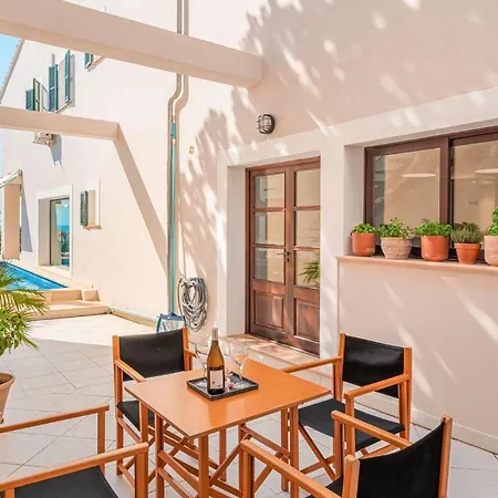 In Port De Sller Mit Privatem Pool Und Traumblick Auf Den Hafen Und *